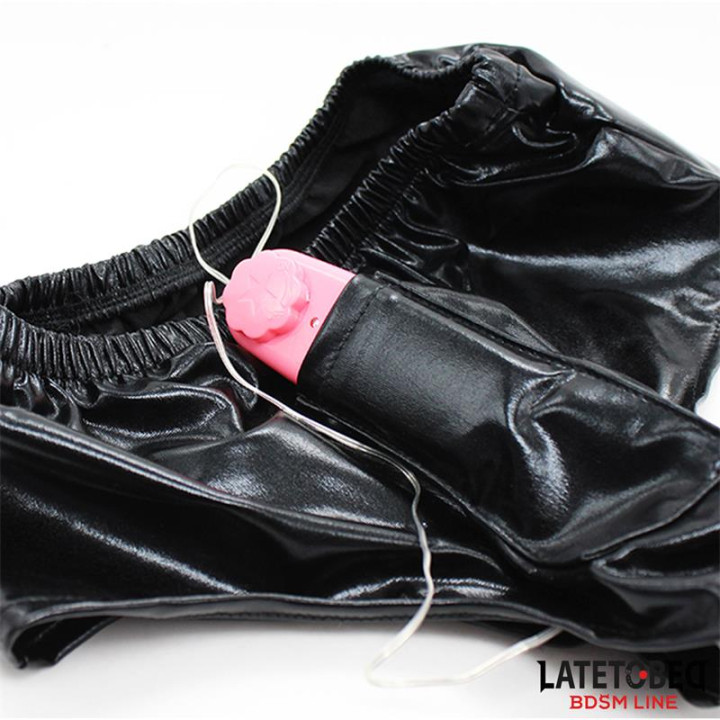 Braguitas con Dildo con Vibración Talla Única Elástico de Latetobed Bdsm Line | VibraZon
