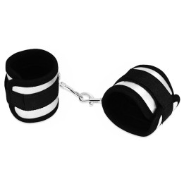 Esposas Velcro Negro y Plateado de Lovetoy | VibraZon