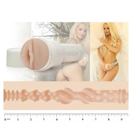Masturbador Elsa Jean Tasty Vagina de Fleshlight | VibraZon