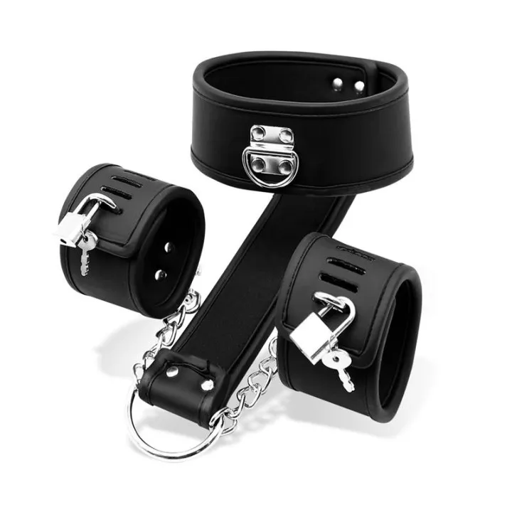 Set de Collar con Esposas y para Muñecas Cuero Vegano de Intoyou Black Shadow