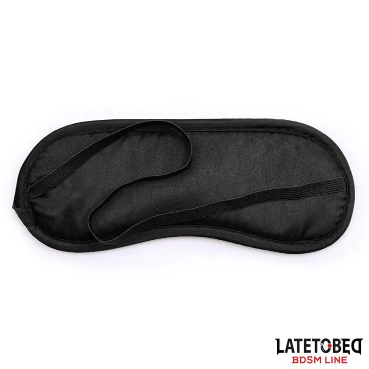Set de 3 Piezas Antifaz, Esposas y Plumas Negro de Latetobed Bdsm Line
