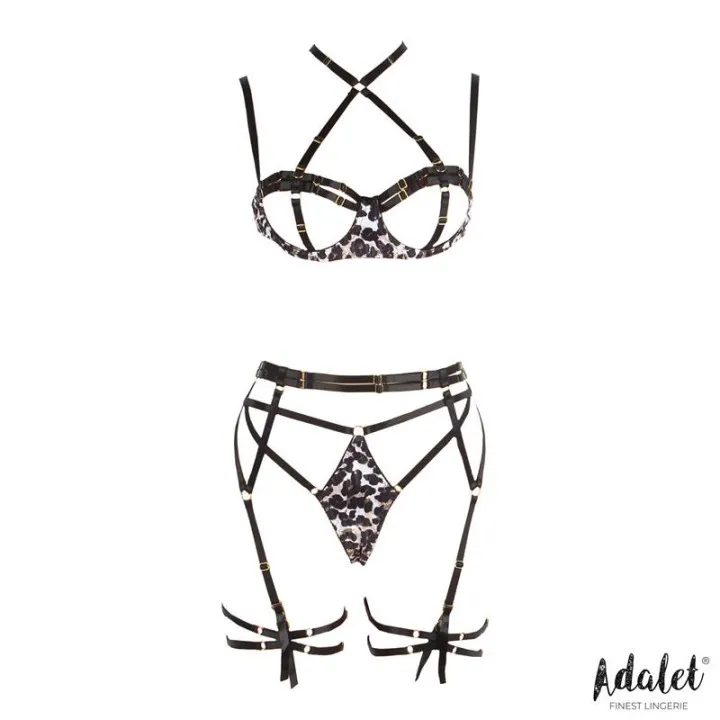 Lily Set Sujetador, Tanga, Liguero y Ligas Estampado Leopardo de Adalet Lingerie