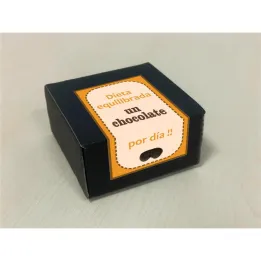 Caja de 8 Bombones Chocolate Puro Forma Pechos de Diverty Sex
