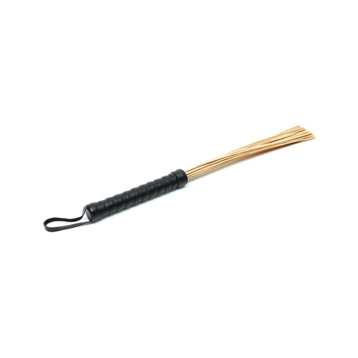 Flogger con tiras de ratán de Bondage Play | VibraZon