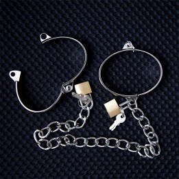 Esposas de Metal Hombre 7 cm de Latetobed Bdsm Line | VibraZon