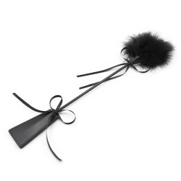 Plumero y Fusta 2 en 1 49 cm Negro de Latetobed Bdsm Line | VibraZon