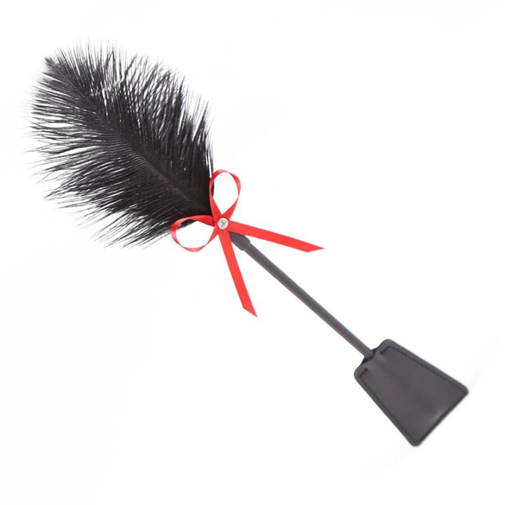 Plumas y Pala 2 en 1 36 cm Negro/Rojo de Latetobed Bdsm Line | VibraZon