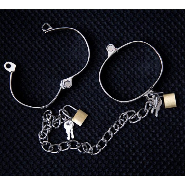 Esposas de Metal para Tobillos Mujer 8 cm de Latetobed Bdsm Line | VibraZon