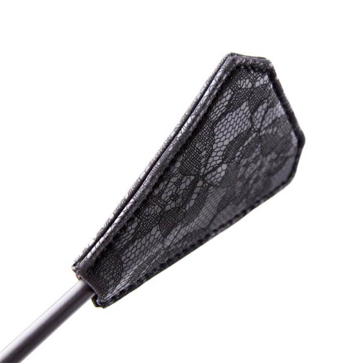 Plumero y Pala con Encaje 2 en 1 56 cm Negro de Latetobed Bdsm Line | VibraZon