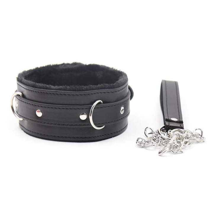 Collar con Correa de Metal Negro de Latetobed Bdsm Line | VibraZon