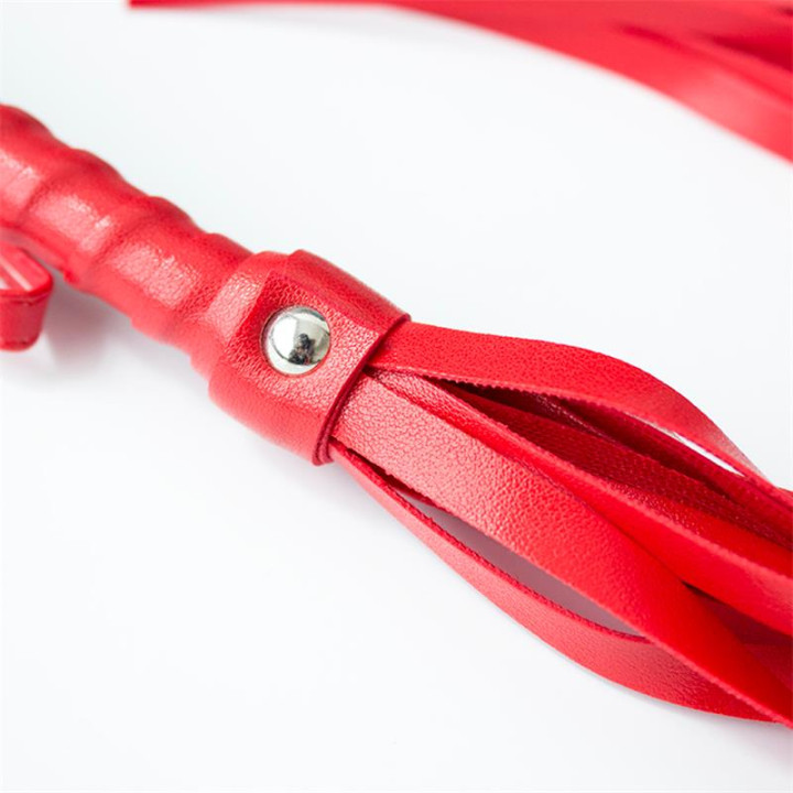 Flogger Rojo 45 cm de Latetobed Bdsm Line | VibraZon