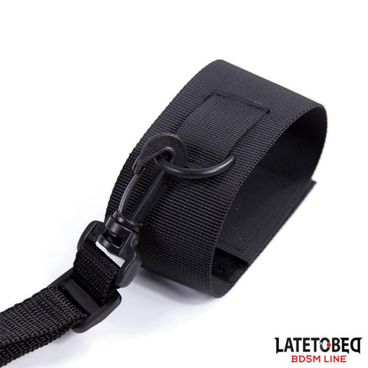 Restricciones para la Cama de Nylon con Argollas de Plástico de Latetobed Bdsm Line | VibraZon