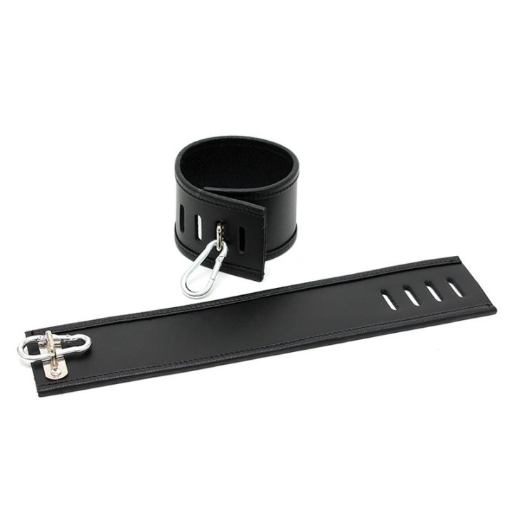 Esposas de Cuero Ajustables de Bondage Play | VibraZon