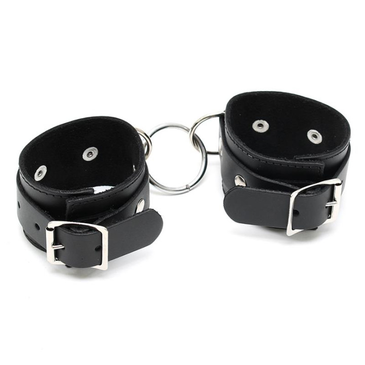 Esposas de Cuero Ajustables de Bondage Play | VibraZon