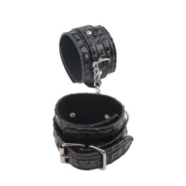 Esposas Surrender Restraints 30.5 cm de Chisa | VibraZon
