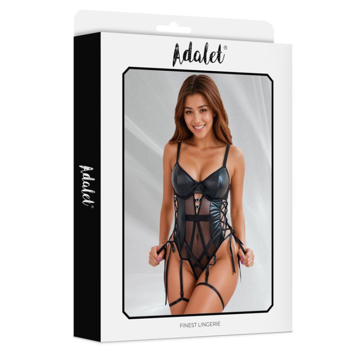 Tatiana Teddy y Ligas de Adalet Lingerie | VibraZon