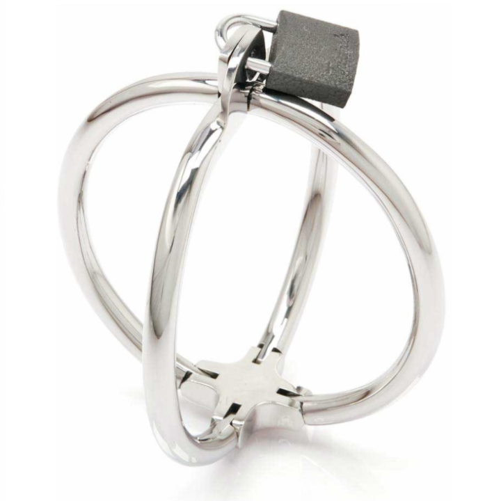 METAL HARD - CRISS CROSS ESPOSA RESTRICCIONES DE ACERO INOX | VibraZon
