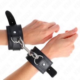 KINK - MUÑEQUERAS SIMPLES CON FILA DE REMACHES NEGRO AJUSTABLE 17-28 CM X 5 CM | VibraZon