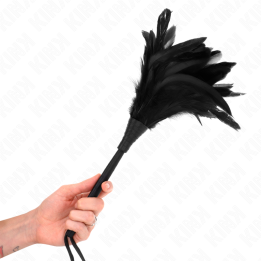 KINK - PLUMAS DE POLLO PARA COSQUILLAS CON FORMA CUERNO DE CRIADA NEGRO 36 CM | VibraZon