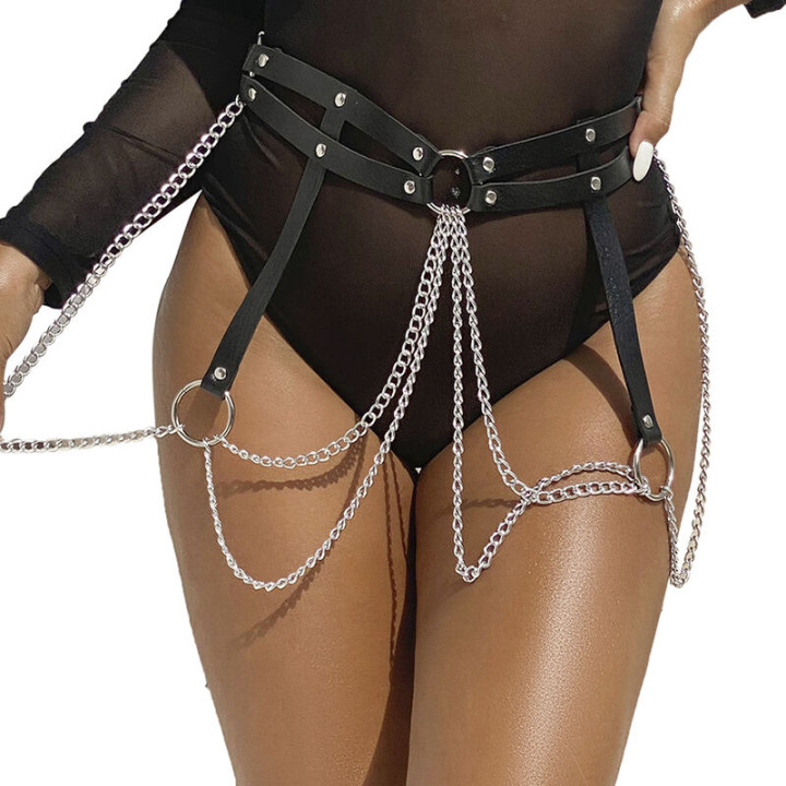 SUBBLIME - CINTURON DE CADENAS ANILLAS CUERO NEGRO TALLA ÚNICA | VibraZon