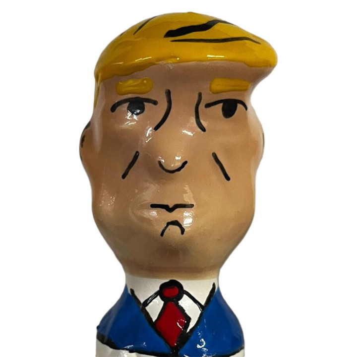 CONDOMERIE - PRESERVATIVO DECORATIVO PINTADO A MANO TRUMP GRUÑÓN XL | VibraZon
