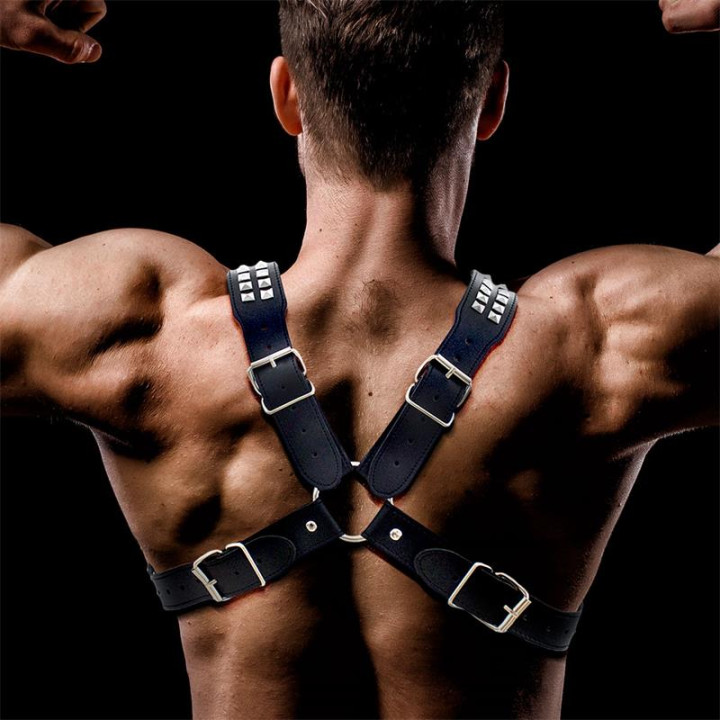Adonis Arnés Masculino para el Pecho Cuero Vegano de Intoyou Bdsm Line | VibraZon