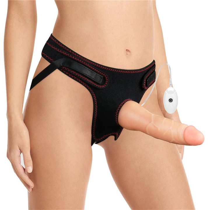 Arnés con Dildo con Vibración y Control Remoto 7.5 de Lovetoy | VibraZon