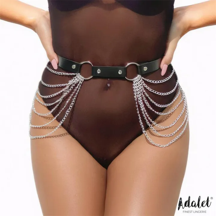 Nadine Cinturón Cuero Vegano con Cadenas Tall Única de Adalet Lingerie