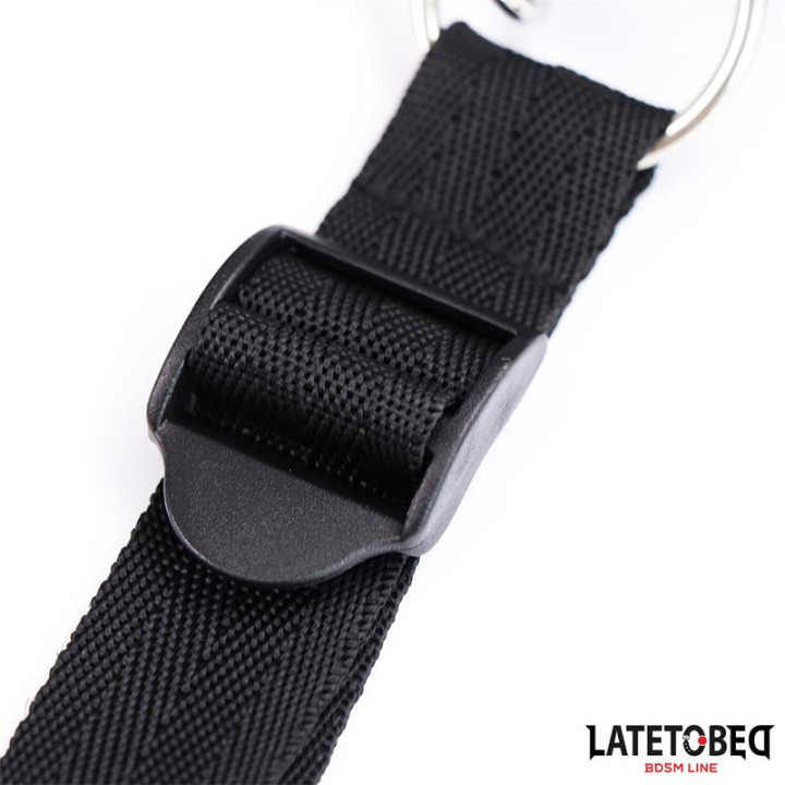 Restricciones de Cama Negro Ajustable de Latetobed Bdsm Line | VibraZon