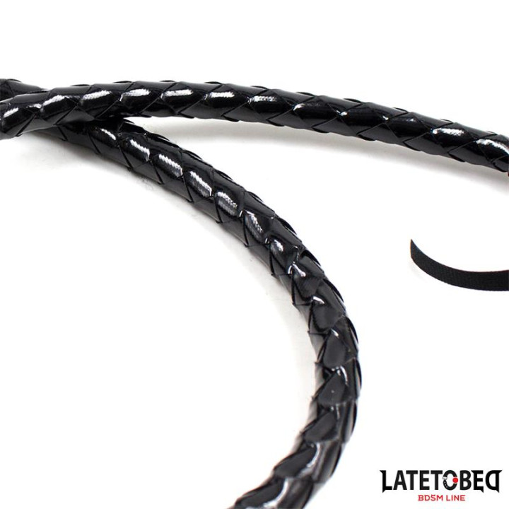 Látigo Negro Brillante 138cm de Latetobed Bdsm Line | VibraZon