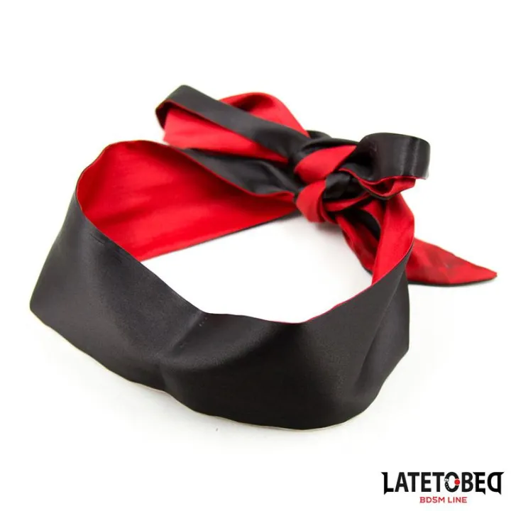 Antifaz de Satén Rojo y Negro de Latetobed Bdsm Line