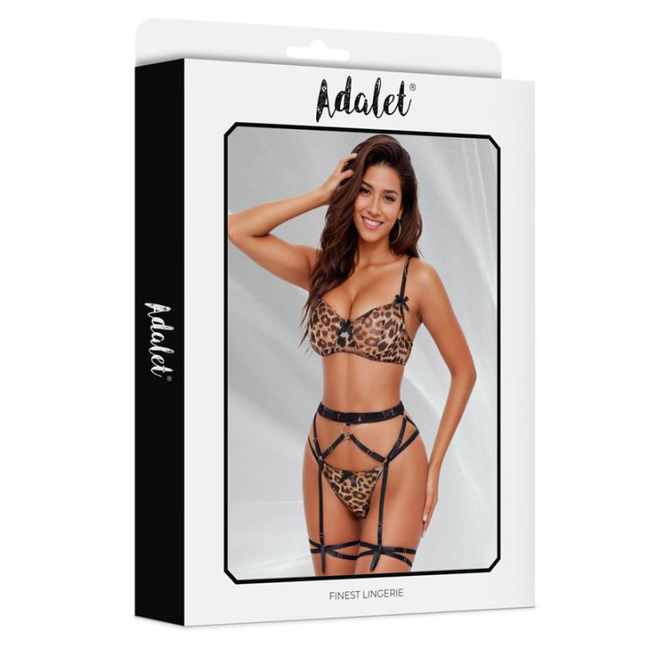 Helena Set de Sujetador, Tanga, Liguero y Liga de Adalet Lingerie | VibraZon